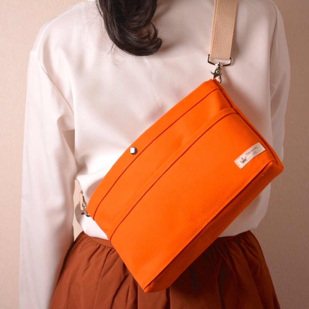 甲羅デザイン サコッシュ＊Orange オレンジ＊ ショルダーバッグ