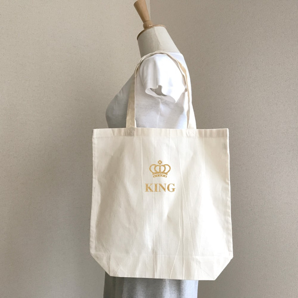 犬と王冠のプリント トートバッグ