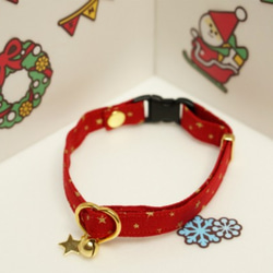 ★クリスマス★【猫用】星柄の首輪（赤地に金） 1枚目の画像