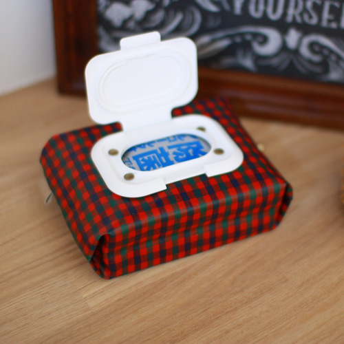 ◇再販 96◇ミニサイズ＊ファミリア限定ビタットつき♡おしりふき