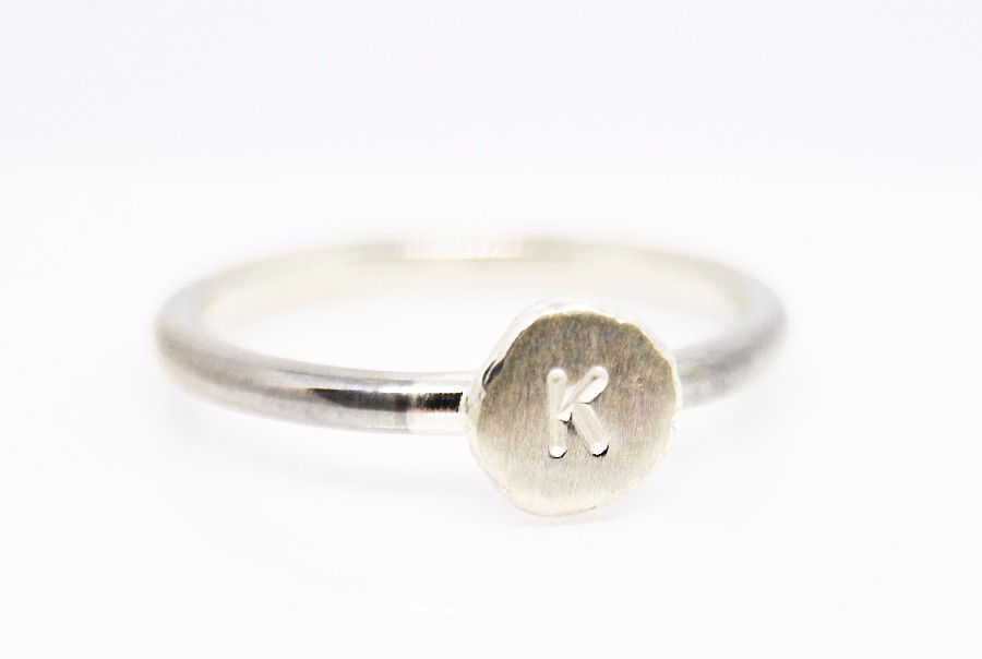 イニシャルスタンプ・リング(シルバー)