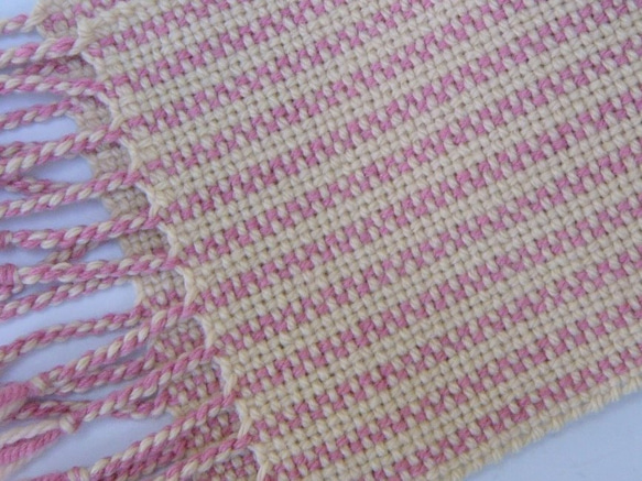 ＊Sale＊　草木染毛糸の手織りマフラー　Ｍ-095 5枚目の画像