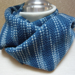 草木染毛糸の手織りマフラー　Ｍ-054 5枚目の画像
