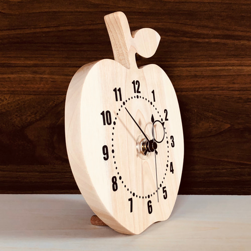 りんごの時計 掛け時計・置き時計 Green Art 通販 12929666｜Creema