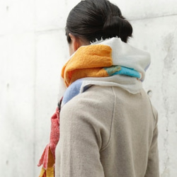 《商用》一款很輕的羊毛紗布披肩圍巾/多彩【AKARI】 第3張的照片