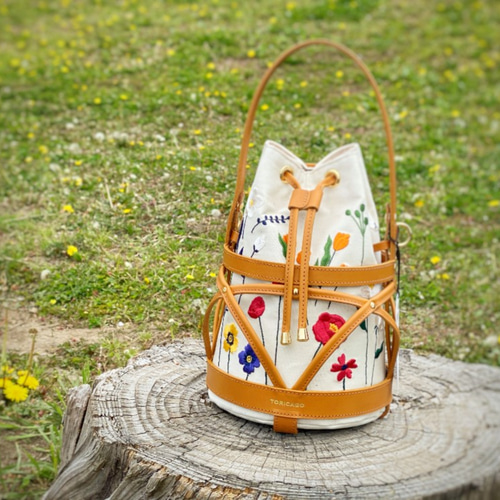 LOEWE かごバッグ 限定鳥モチーフ