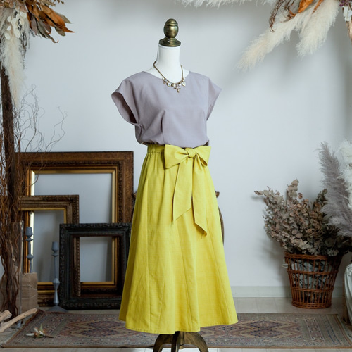 マスタードイエロー】美シルエットにこだわったエレガントなフレア