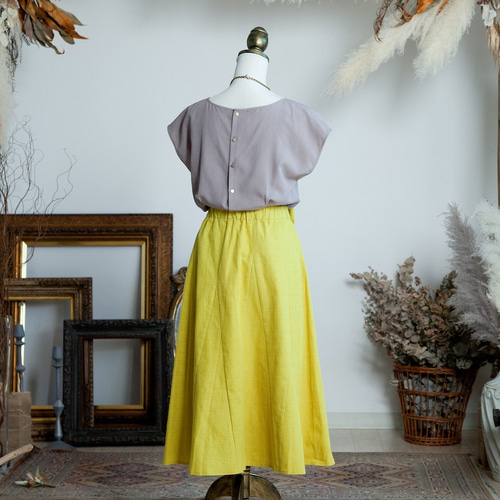 マスタードイエロー】美シルエットにこだわったエレガントなフレア