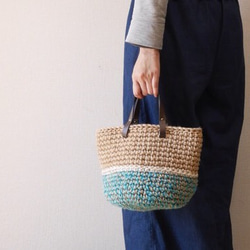 麻繩籃袋，綠松石藍，白色線條 第1張的照片