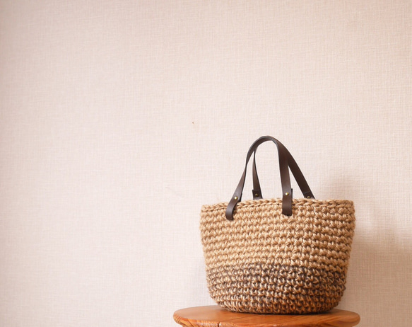 [精選] 手工編織包，巧克力雙色 第1張的照片