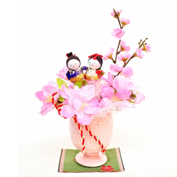 ［ 送料無料 ] 桜と桃のひなミニミニアレンジメント お雛様 置物 雛祭り 造花 インテリア ひなまつり 桃 さくら　 3枚目の画像