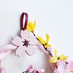 ［ 送料無料 ] 桃と桜のおひなさまリース 雛祭り お雛様 ももの花 ドアリース 造花 インテリア ひなまつり 桃の節句 6枚目の画像