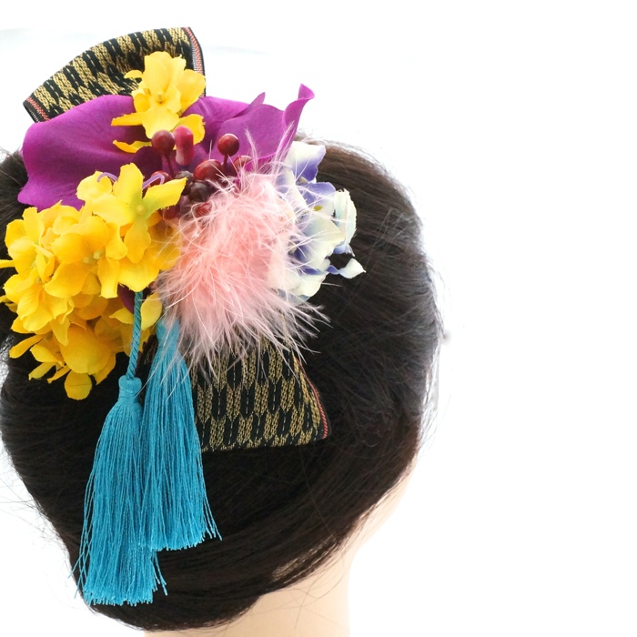 成人式・卒業式・和装婚におすすめ髪飾り【赤紫胡蝶蘭×矢絣畳縁】