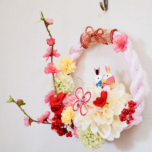 桃の花とダリアと兎雛のピンクリース/ひな祭り ピンク ドア飾り