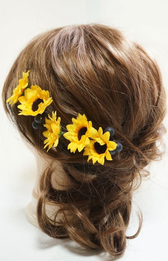 【 送料無料 】ひまわりの髪飾り 花嫁 浴衣 リゾート 夏のヘアアクセサリー ガーランド  造花 ゆかた 着物 ヘアアク 2枚目の画像