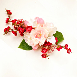 【 送料無料 】さくらと桃の花の髪飾り 造花 ピンク ウェデイング プレ花嫁 桜 サクラ ヘッドコサージュ 組みヘッド 2枚目の画像