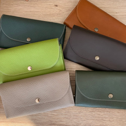 たっぷり収納の長財布 ♪便利な外ポケット付き 1枚目の画像