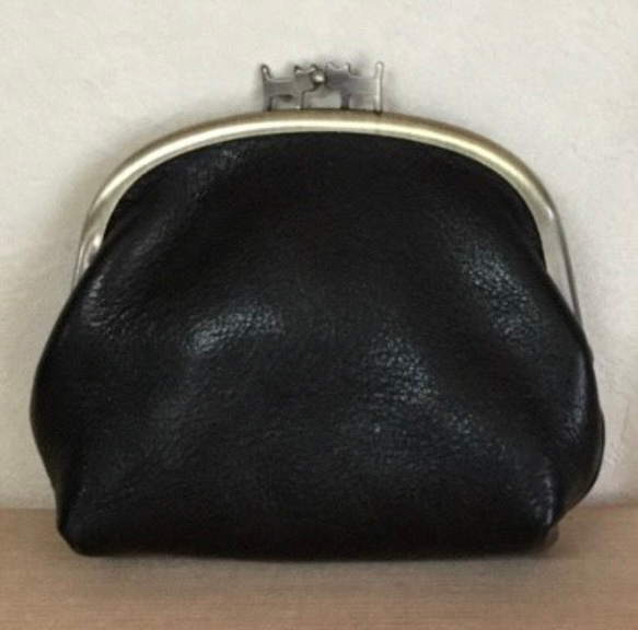 ネコの口金が可愛いレザーがま口 財布（ポーチにもなります♪） 1枚目の画像