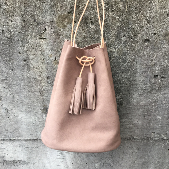 ヌバックで作った巾着バッグ（受注生産） 1枚目の画像