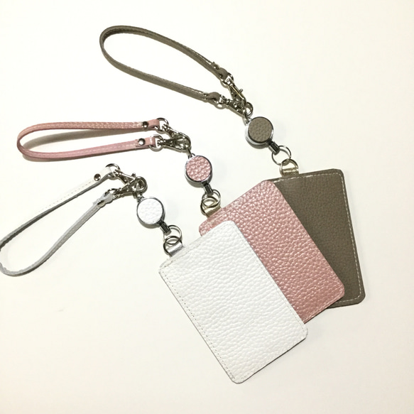 コードリール付きＩＣカードケース 2枚目の画像