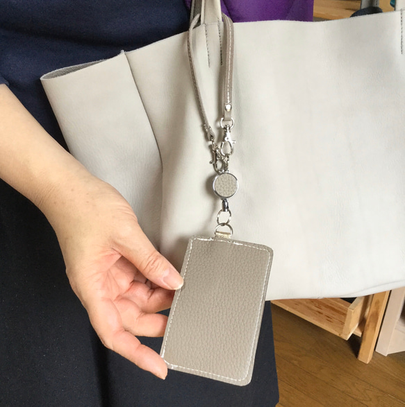 コードリール付きＩＣカードケース 4枚目の画像