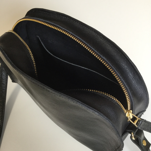 ハーフムーンバッグ　（受注生産） 5枚目の画像