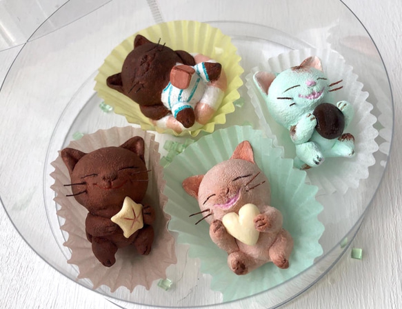 夏のチョコレートみたいな猫さん4匹セット受注制作 2枚目の画像