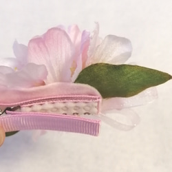 お花のヘアクリップ003_ふんわり乙女な桜（大）　 3枚目の画像