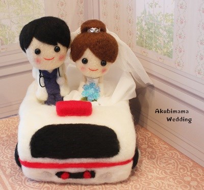 受注製作☆救急車のウェディングドール