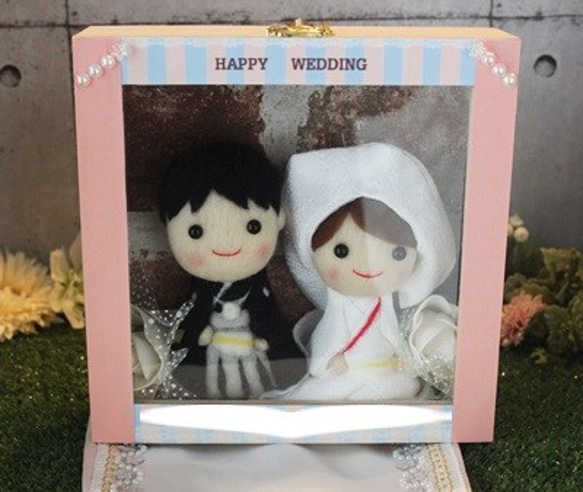 受注製作【結婚祝いにおススメ】白無垢ケース入りウェディングドール 1枚目の画像