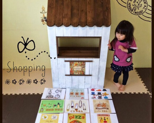 ハンドメイド　飾り棚　アンティーク風　おままごと　シャビー お店屋さんごっこ&おままごとプレイハウス♪/おもちゃ収納ラック