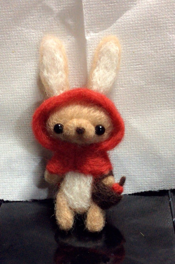 再販☆受注製作＊赤ずきんうさぎ(ブラウン) 羊毛フェルト Bran(ブラン