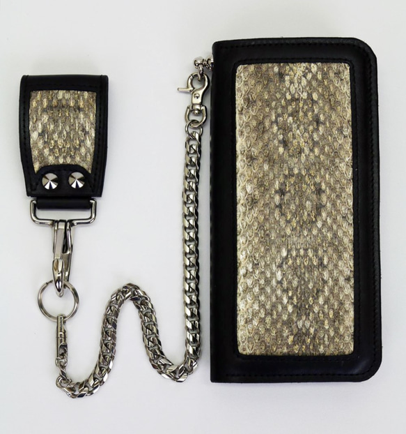 ガラガラ蛇ウォレット 