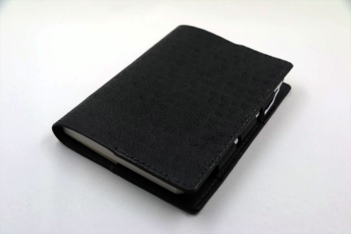 クオバディスダイアリーノートカバー(フルブラック)