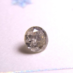 蛍光ダイヤモンド（ブルー蛍光・3mm） 2枚目の画像