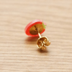 由瑯勃拉邦的草莓耳環（也創造耳環） 第2張的照片