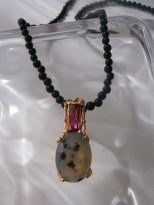 デンドリックオパールのネックレス