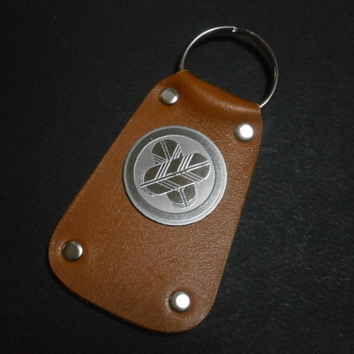 オーダーメイド 家紋 本牛革 彫金 キーホルダー フォーマル 伝統