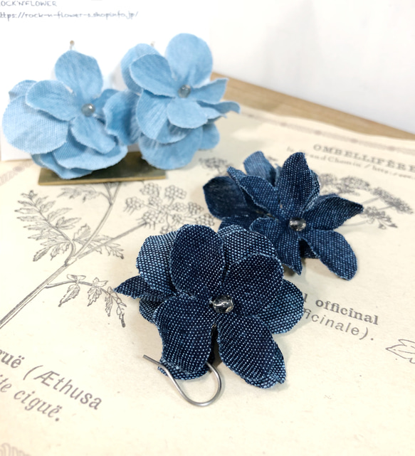 denim flower ピアス ／ デニムお花のピアス インディゴブルー 4枚目の画像