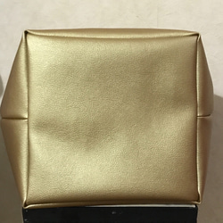 ゴールドレザートートバッグ S 3枚目の画像