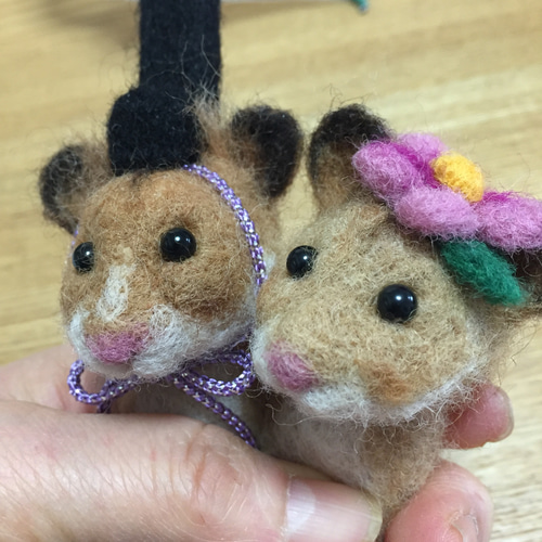 作家様　リス　ハムスター　ネズミ　ぬいぐるみ　羊毛フェルト　ポンポン　4体セット 作家様 リス ハムスター ネズミ ぬいぐるみ 羊毛フェルト