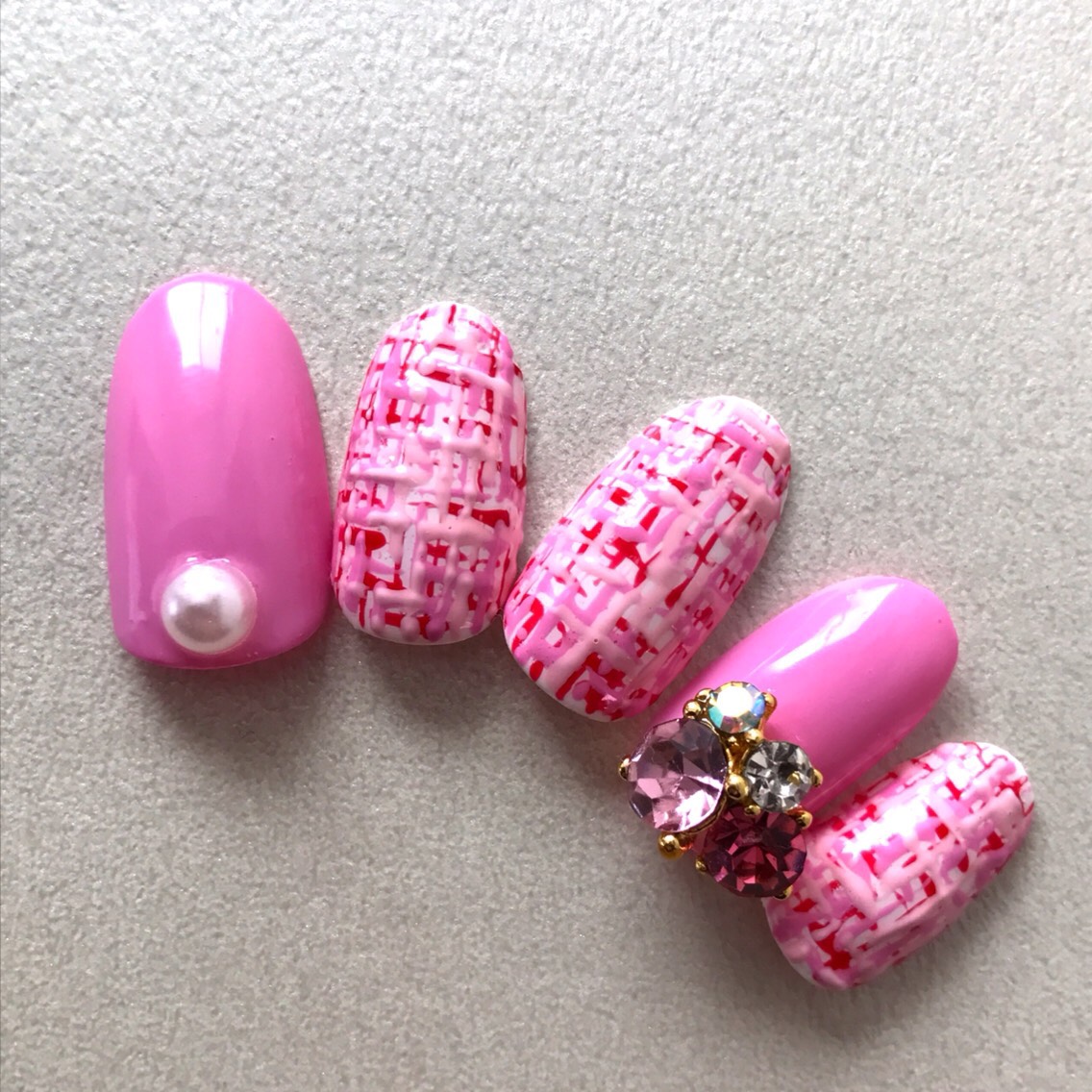 ♡ピンクのツイードネイル♡ ネイルチップ　ハンドメイド ネイルチップ　ハンドメイド ♡ピンクのツイードネイル♡