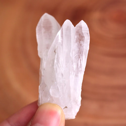 水晶クラスター　クリスタル・クォーツ　fleur-de-lis　群馬県産　15.7g/ 鉱物・結晶原石 5枚目の画像