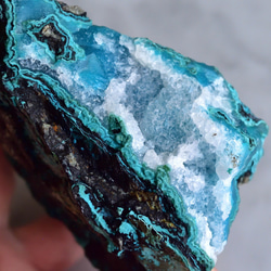 ジェムシリカ　ドゥルージー　ビッグ・ラフ　ペルー産　355ｇ/鉱物・結晶原石 9枚目の画像