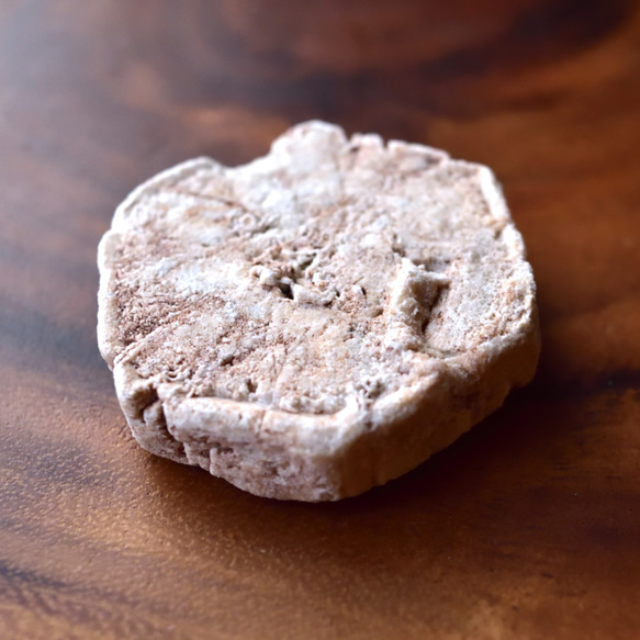 ドロマイト仮晶　ヘキサゴン　アメリカ産　39ｇ/鉱物・結晶原石 3枚目の画像