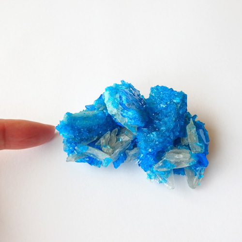 原石  カルカンサイト セレナイト カルカンサイト・オン・セレナイト 人工結晶 ポーランド産 51g/ 鉱物