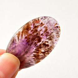 Super Seven Amethyst Kakoukenite 35mm 26cts./ Ruth·Cabochon 第4張的照片