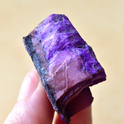 Sugilite（Sugiite）Chatoyancy 21.8克來自南非/礦石/礦物 第4張的照片