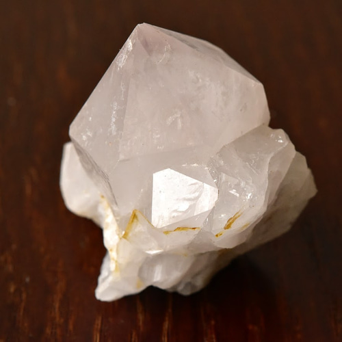 ポイント水晶クラスター ジェネレータークリスタル・クォーツ ロシア