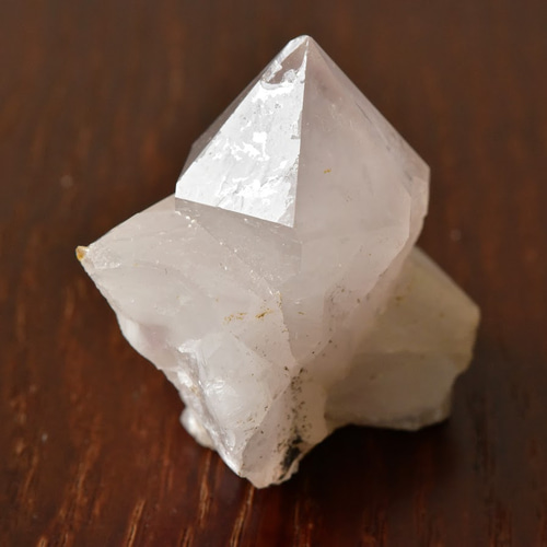 ポイント水晶クラスター ジェネレータークリスタル・クォーツ ロシア